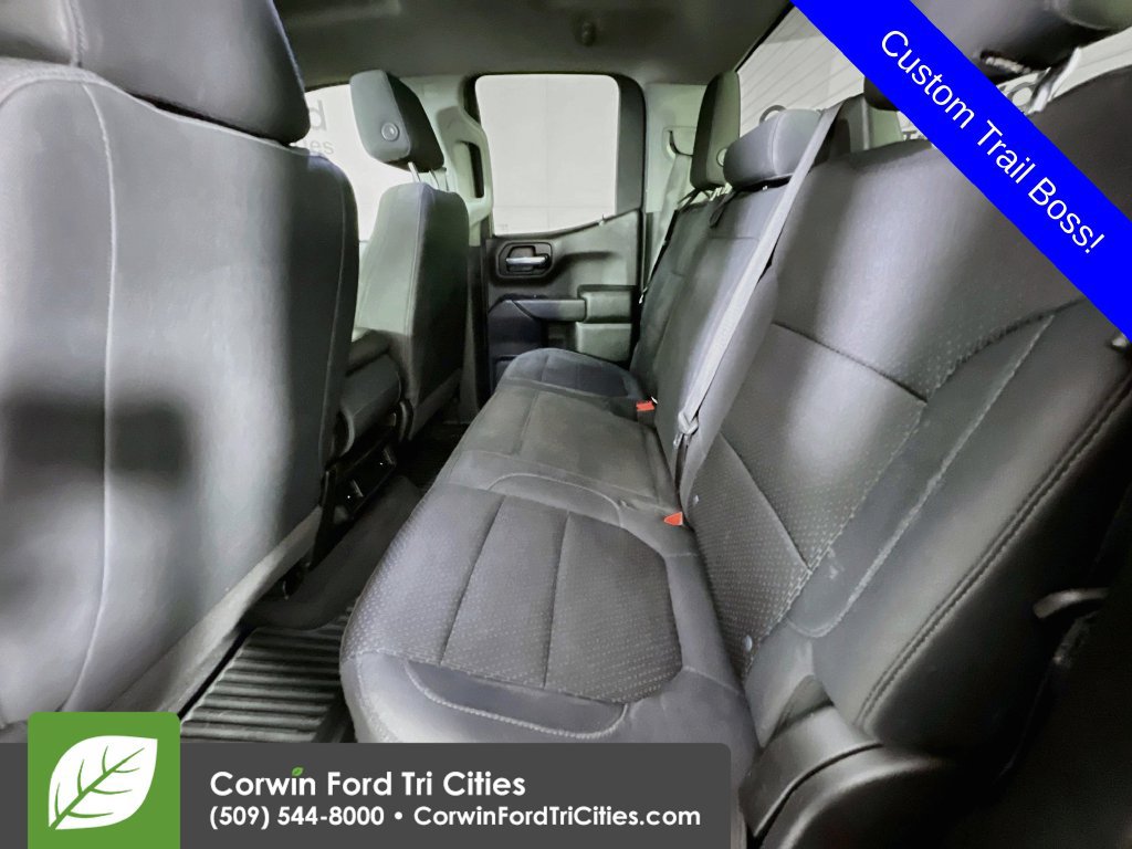 Used 2019 Chevrolet Silverado 1500 Custom Trail Boss w/ Custom Convenience Package AWD/4WD image 27