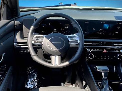 New 2026 Hyundai Santa Cruz XRT AWD/4WD image 6