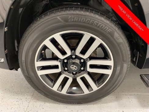 Used 2017 Toyota 4Runner Limited image 9
