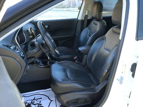 Used 2018 Jeep Compass Limited w/ Navigation Group image 14