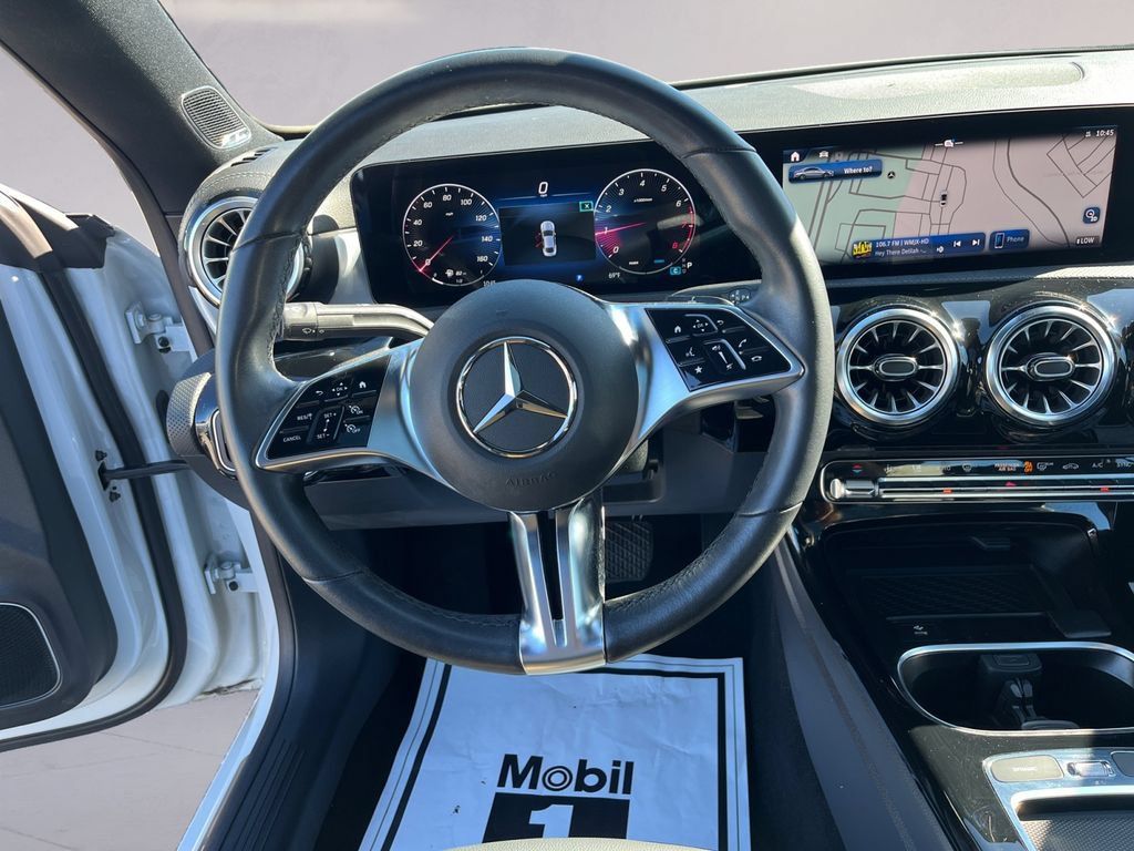 Used 2024 Mercedes-Benz CLA 250 4MATIC w/ Exclusive Package image 12