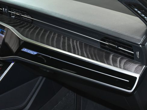 Used 2025 Audi A6 Premium Plus image 62