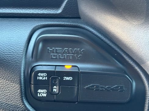 Used 2021 RAM 3500 Big Horn w/ Level 2 Equipment Group AWD/4WD image 28