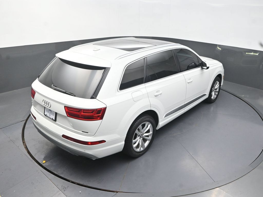 Used 2019 Audi Q7 3.0T Premium Plus AWD/4WD image 21