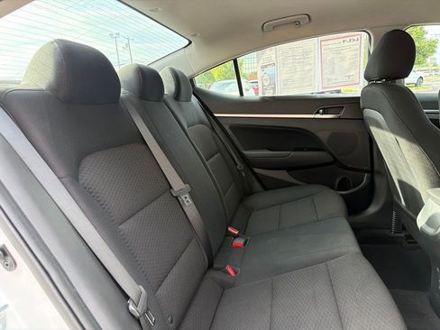 Used 2020 Hyundai Elantra SEL w/ Cargo Package (C1) FWD image 13