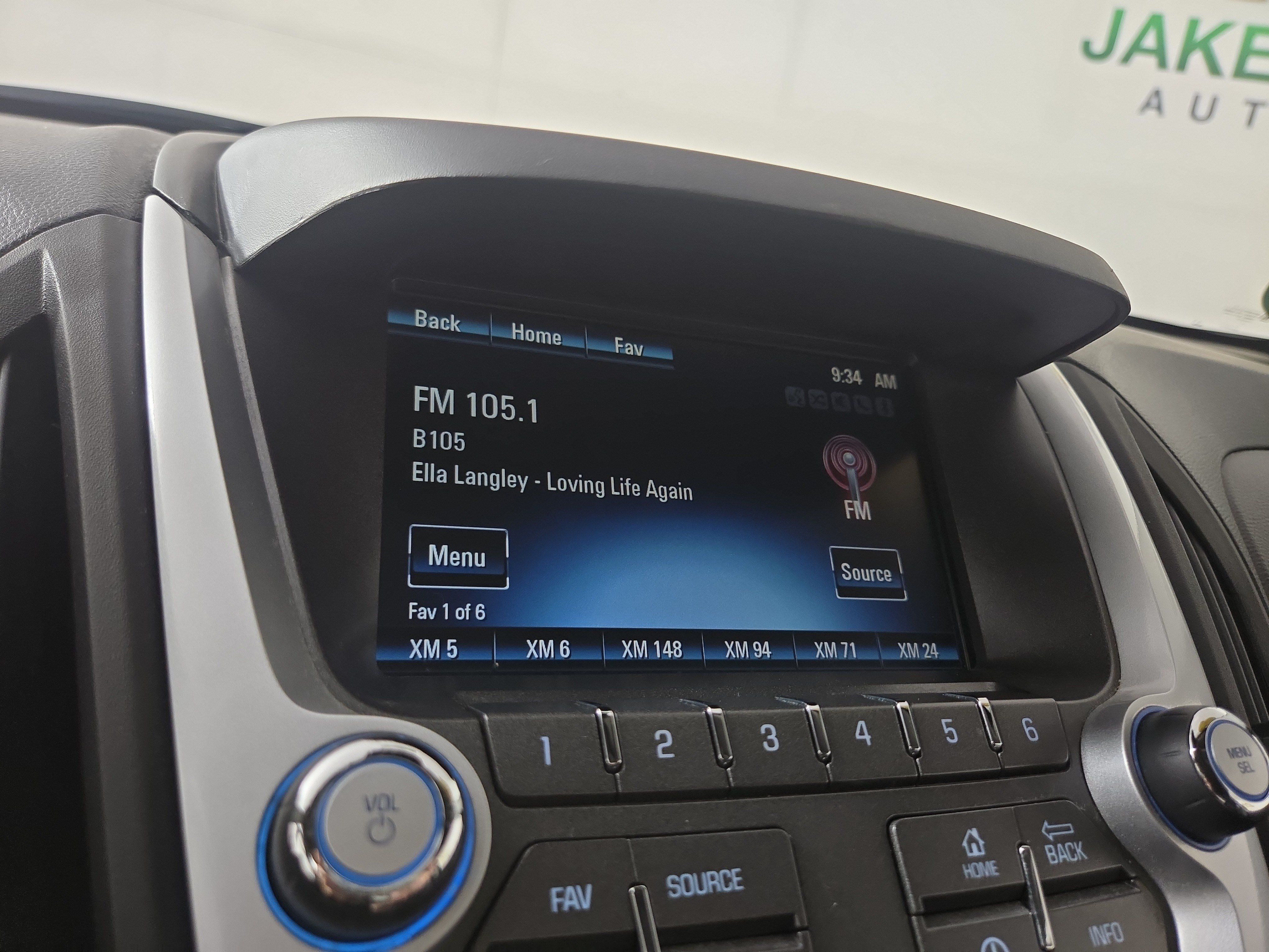 Certified 2017 Chevrolet Equinox LT FWD image 19