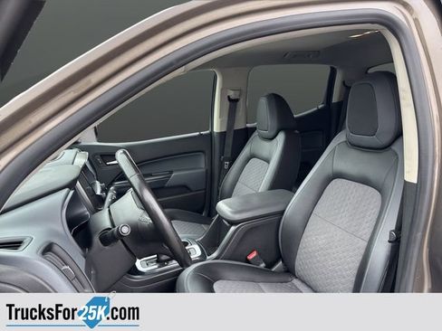 Used 2015 Chevrolet Colorado Z71 image 5