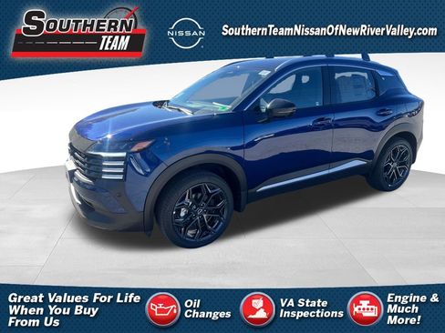 New 2026 Nissan Kicks SR w/ Cold Weather Package image 1