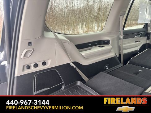 Used 2022 Jeep Wagoneer Series III w/ Premium Group I image 55