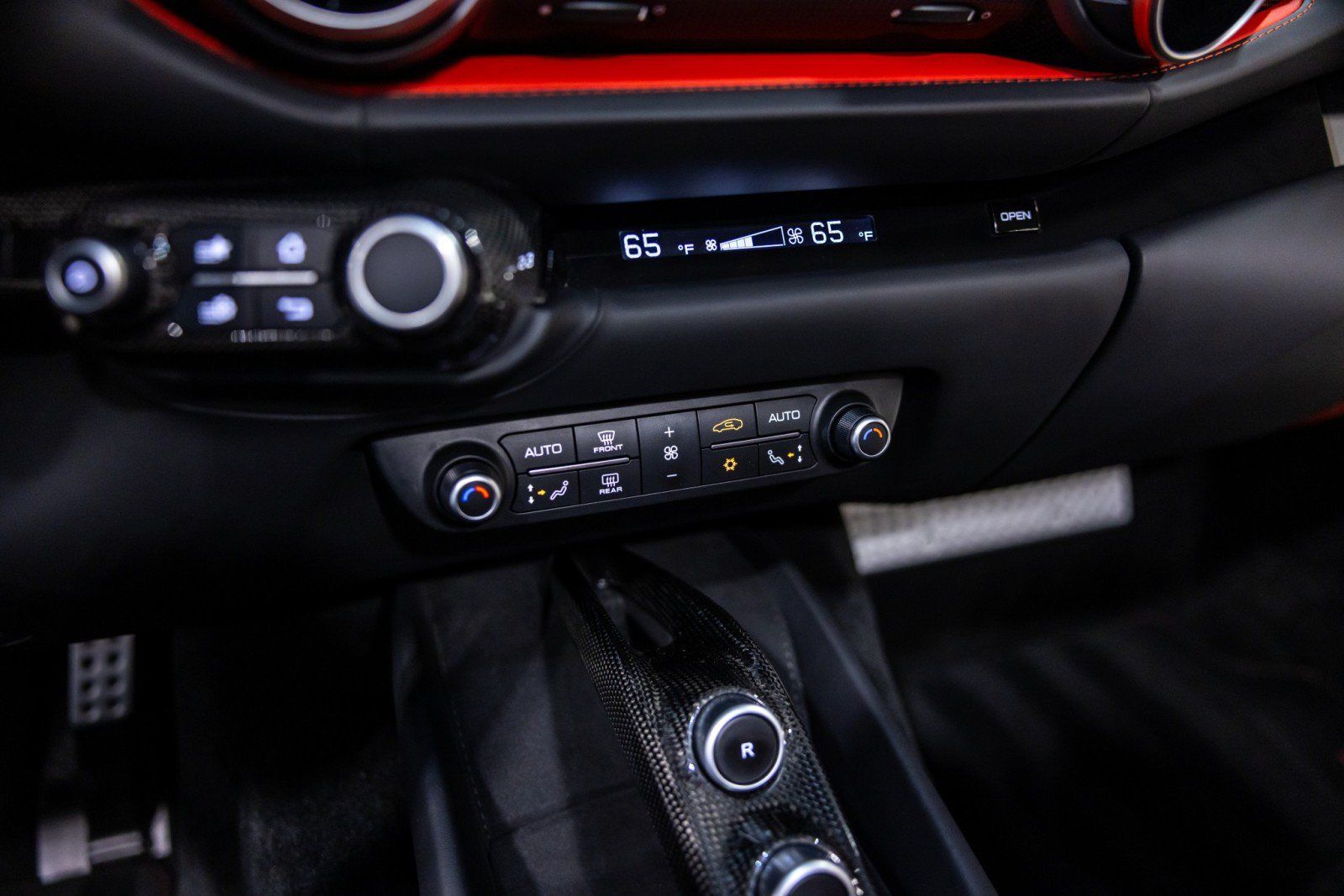 Used 2021 Ferrari 812 GTS RWD image 50