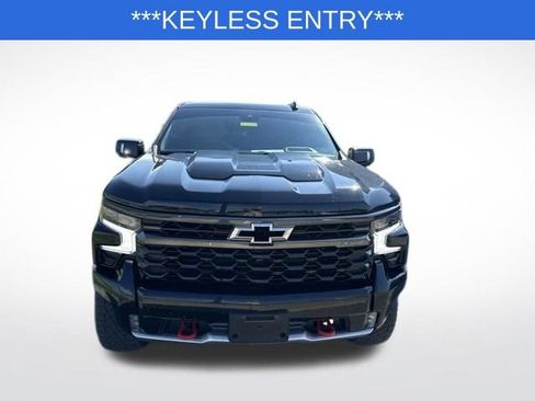 Used 2023 Chevrolet Silverado 1500 ZR2 w/ Technology Package AWD/4WD image 7