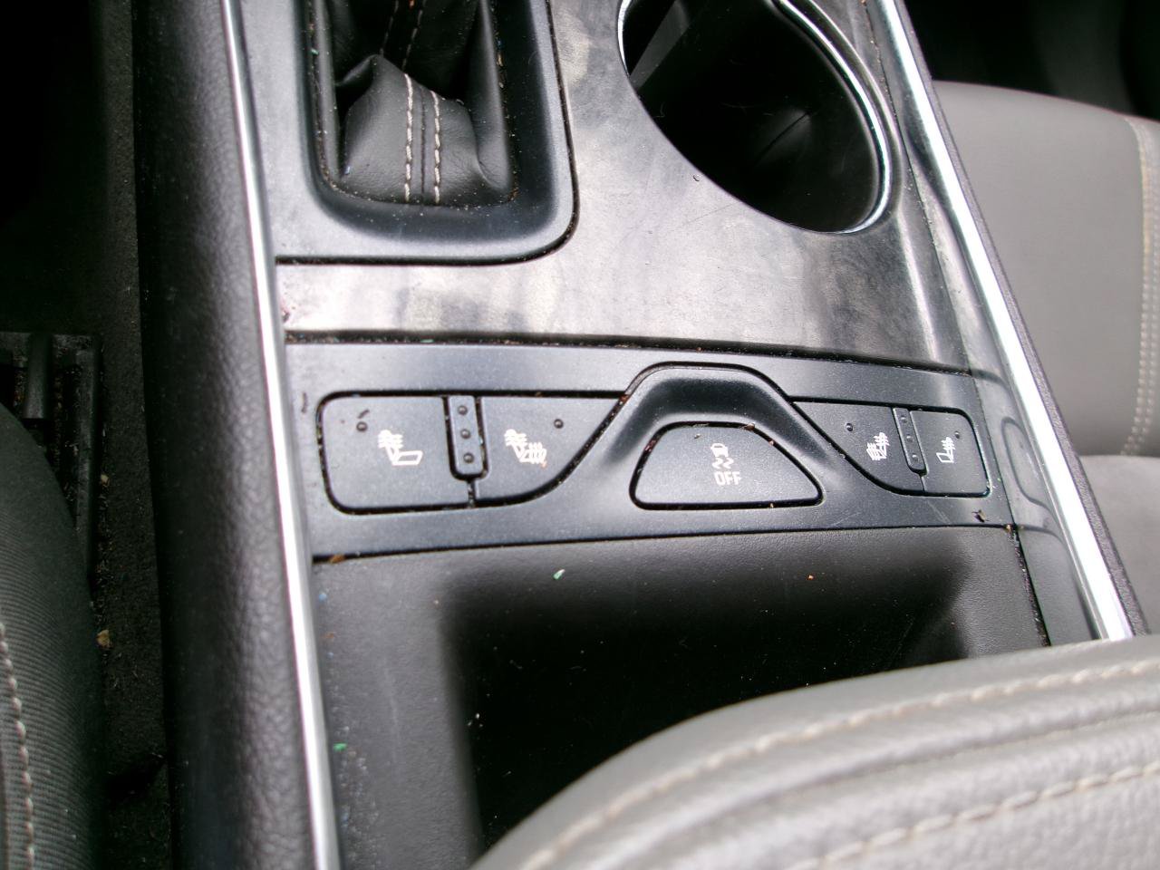 Used 2015 Chevrolet Impala LT w/ Convenience Package FWD image 12