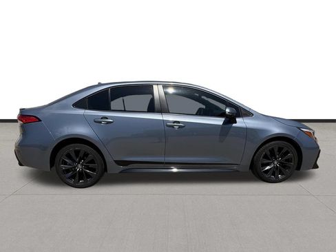 Used 2023 Toyota Corolla SE FWD image 4