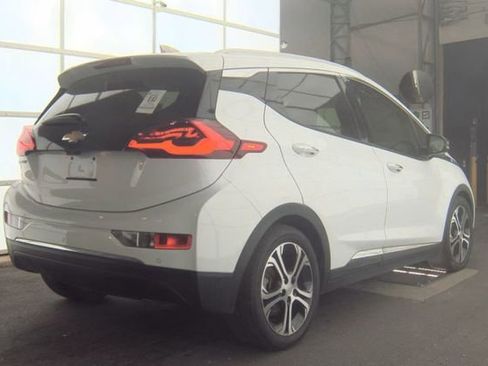 Used 2021 Chevrolet Bolt Premier w/ Infotainment Package image 2