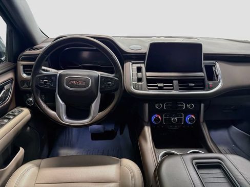Used 2022 GMC Yukon XL SLT w/ SLT Luxury Package AWD/4WD image 22