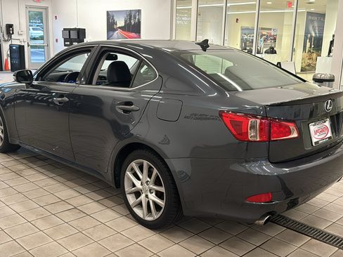 Used 2011 Lexus IS 250 AWD w/ Premium Pkg Value Edition image 7