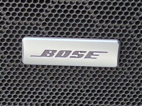 Used 2021 Chevrolet Traverse RS FWD image 9