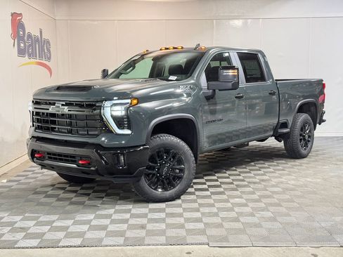 New 2026 Chevrolet Silverado 2500 LT w/ Trail Boss Package AWD/4WD image 2