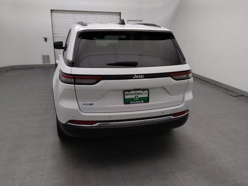 Used 2022 Jeep Grand Cherokee Limited 4xe w/ Luxury Tech Group II AWD/4WD image 6