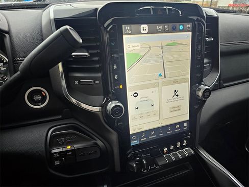 Used 2023 RAM 3500 Laramie w/ Night Edition image 31