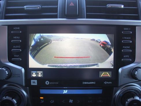 Used 2022 Toyota 4Runner Limited image 32