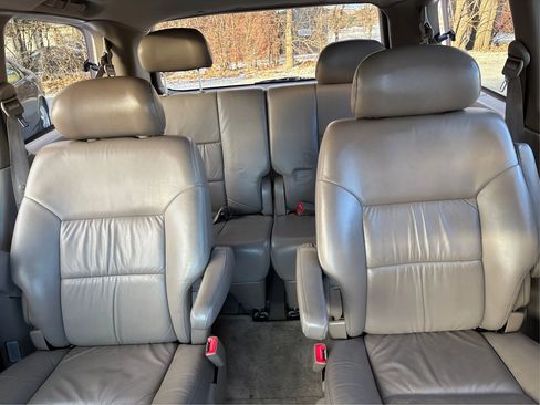 Used 2000 Toyota Sienna XLE image 25