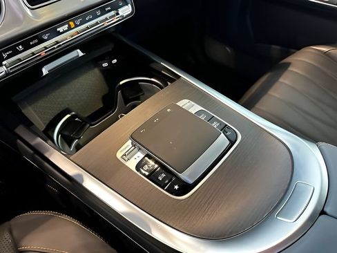Certified 2025 Mercedes-Benz G 63 AMG 4MATIC image 28