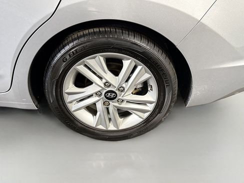 Used 2020 Hyundai Elantra SEL w/ Convenience Package (C2) FWD image 36