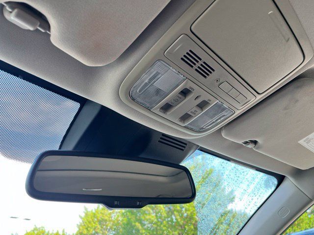 Used 2018 Honda CR-V EX-L image 11