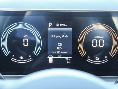 New 2026 Hyundai Tucson Blue SE image 25