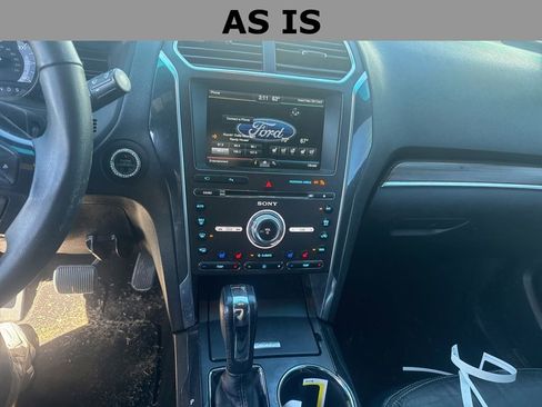 Used 2016 Ford Explorer Limited FWD image 11