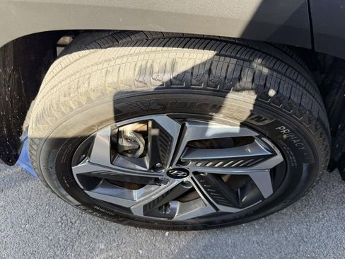 Certified 2023 Hyundai Tucson SEL w/ Convenience Package AWD/4WD image 8