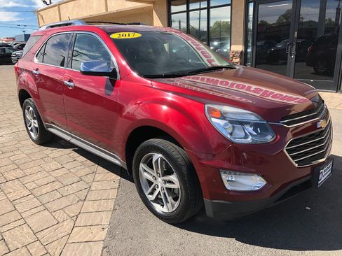 Used 2017 Chevrolet Equinox Premier w/ Enhanced Convenience Package image 7