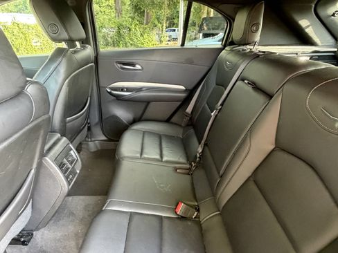 Used 2021 Cadillac XT4 Premium Luxury AWD/4WD image 31