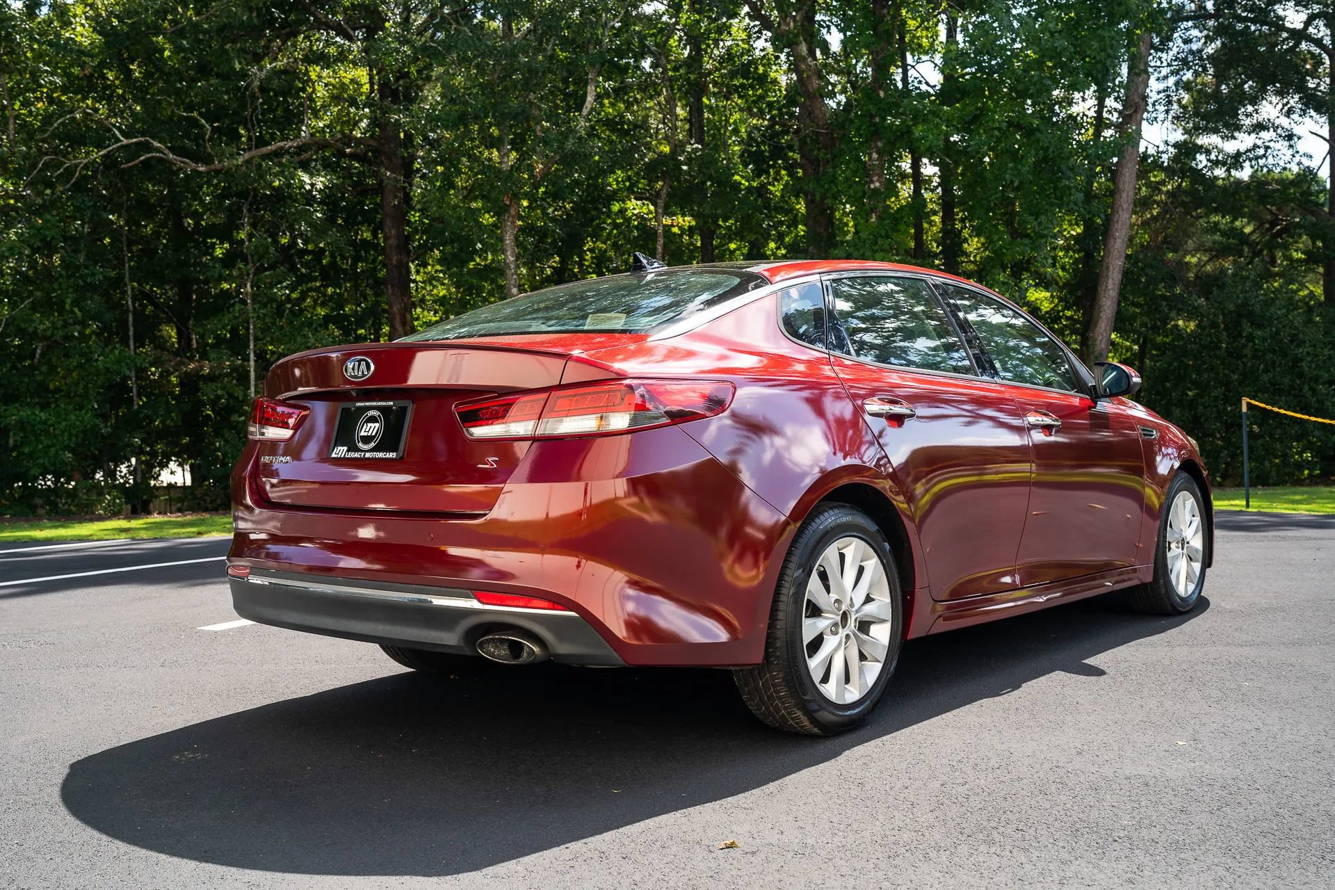 Used 2018 Kia Optima S w/ Panoramic Sunroof Package FWD image 8
