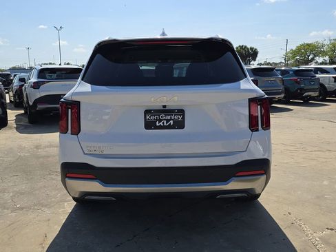 New 2026 Kia Sorento EX image 7