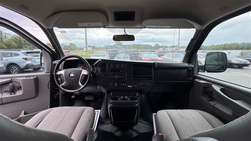 Used 2015 Chevrolet Express 2500 LS RWD image 39