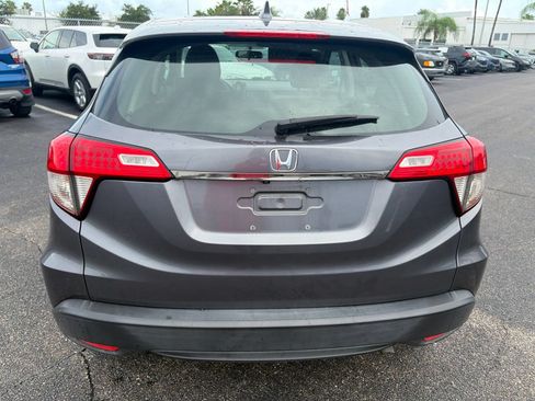 Used 2021 Honda HR-V LX image 6
