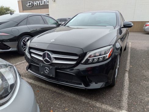 Used 2019 Mercedes-Benz C 300 Sedan image 6