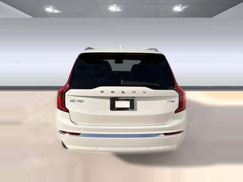 New 2026 Volvo XC90 T8 Ultra AWD/4WD image 10
