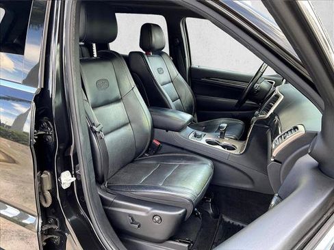 Used 2015 Jeep Grand Cherokee Overland AWD/4WD image 7