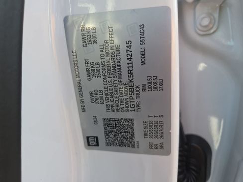 Used 2024 GMC Canyon Elevation w/ Convenience Package RWD image 29