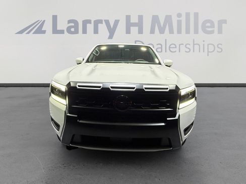 New 2026 Nissan Frontier Pro-X image 8