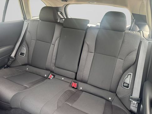 Used 2022 Subaru Outback Premium AWD/4WD image 13