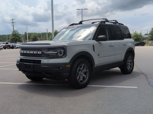 Certified 2022 Ford Bronco Sport Badlands w/ Premium Package AWD/4WD image 8