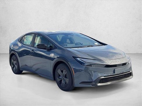 New 2027 Toyota Prius LE FWD image 7