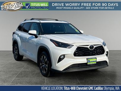 Used 2024 Toyota Highlander XLE