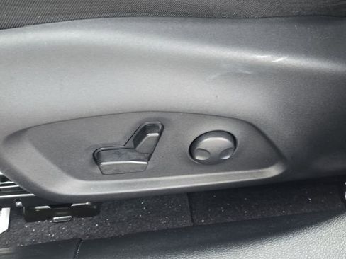 Certified 2024 Jeep Compass Latitude image 11