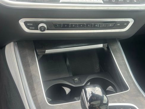 Used 2023 BMW X5 xDrive40i w/ M Sport Package image 18