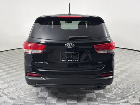 Used 2016 Kia Sorento L FWD image 6